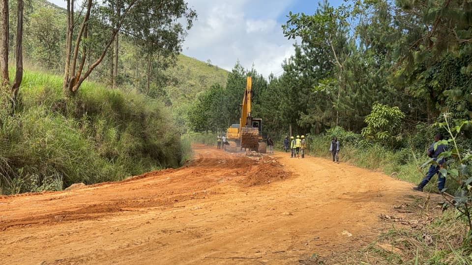 Sud-Kivu : Début des travaux de réhabilitation ponctuelle sur la RN5 à Businga
