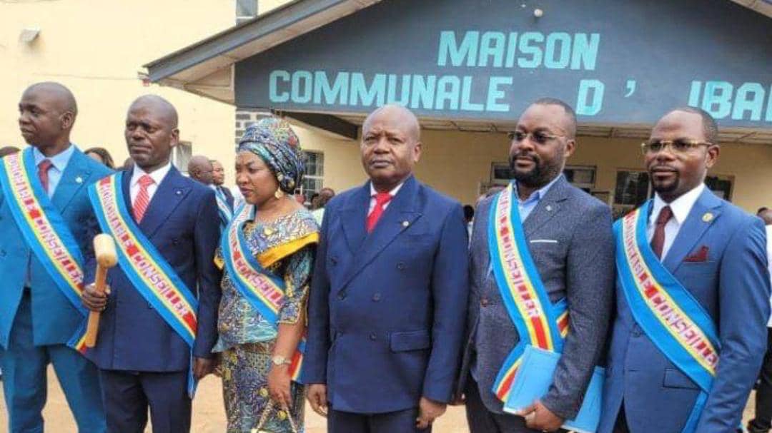 Bukavu : Le Père Arsène Somda exhorte les nouveaux conseillers communaux d’Ibanda au patriotisme