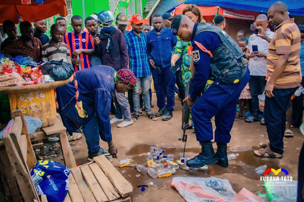 Bukavu : Furaha Toto Safari sensibilise sur les désavantages des constructions anarchiques